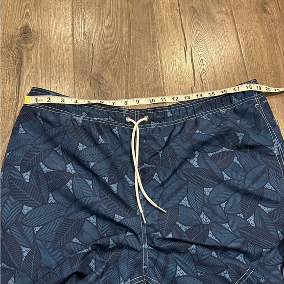 LANDS' END Mens Swim Trunks Ocean Water Blue Tropical Large 36-38 Vacation Lined - Picture 9 of 11